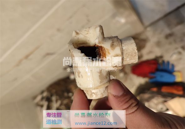 鹿寨引起漏水的原因有哪些？